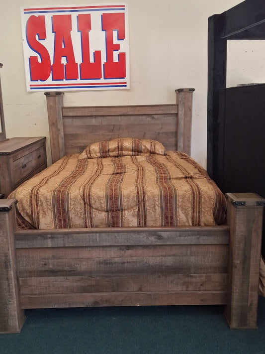 Brown Queen Poster Bedroom Set Trading Post