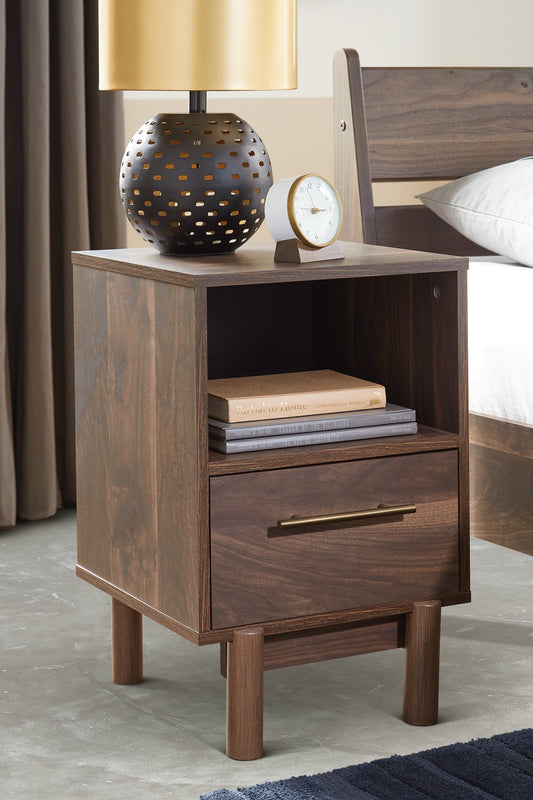 Calverson One Drawer Night Stand Signature Design by Ashley®