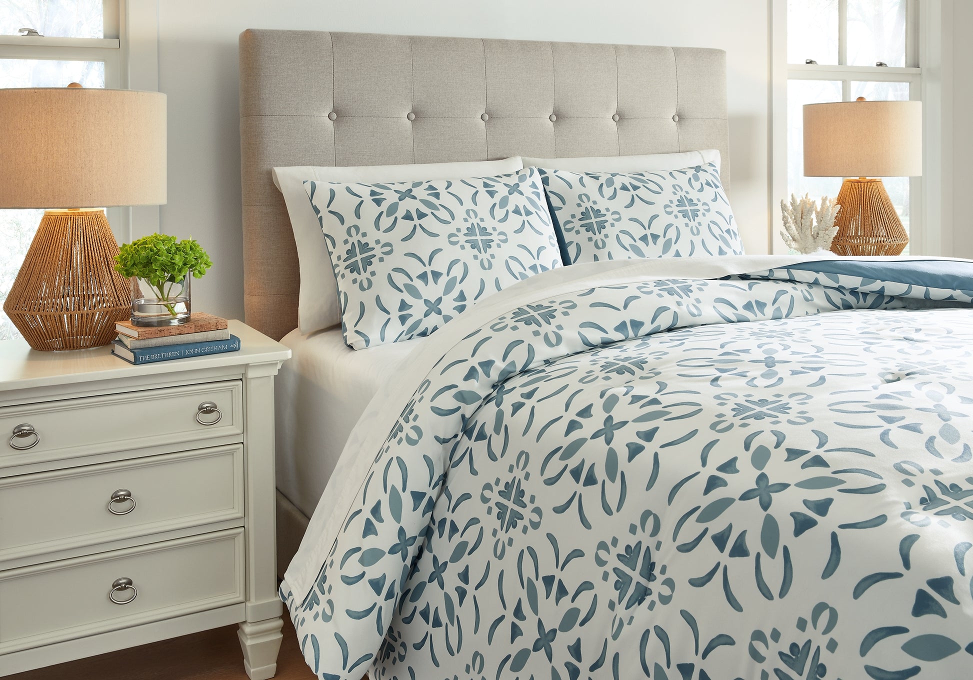 Adason King Comforter Set Signature Design by Ashley®