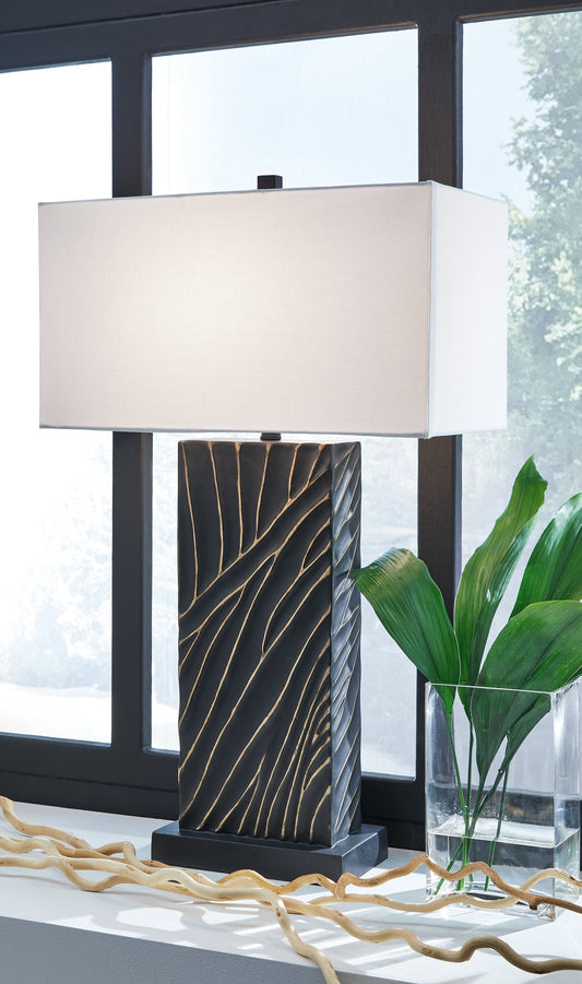 Bartlen Poly Table Lamp (1/CN) Signature Design by Ashley®