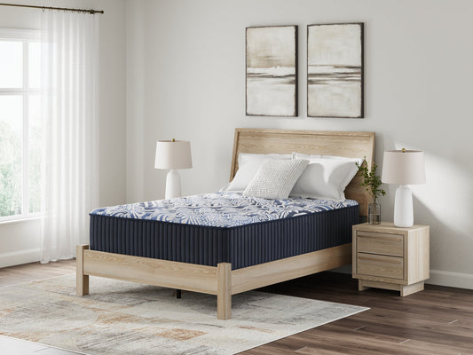 Firm Luxe 2.0 Mattress Sierra SleepĀ® by Ashley