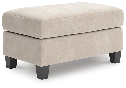 Willarae Ottoman Benchcraft®