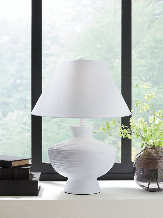 Harelwood Poly Table Lamp (1/CN) Signature Design by Ashley®