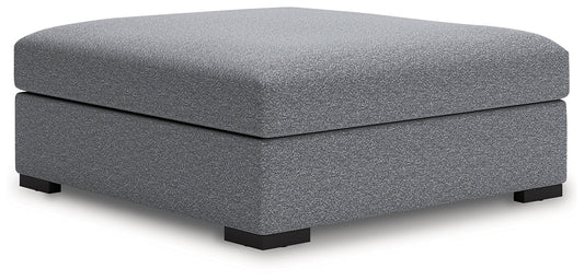 Bealton Oversized Accent Ottoman Benchcraft®