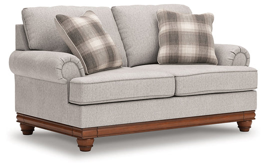 Clearbrooke Loveseat Signature Design by Ashley®