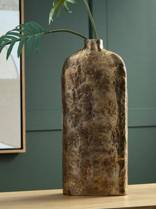 Wallmond Vase Signature Design by Ashley®