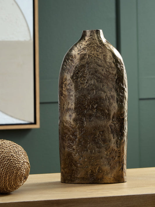 Wallmond Vase Signature Design by Ashley®