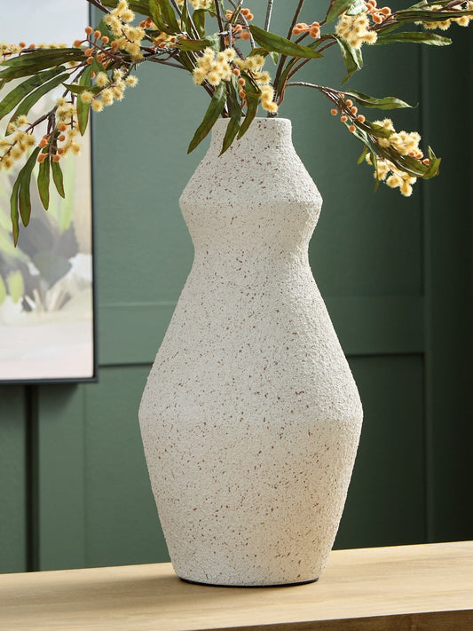 Dawthorne Vase Signature Design by Ashley®