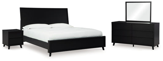 Danziar Queen Panel Bed with Mirrored Dresser and Nightstand Signature Design by Ashley®