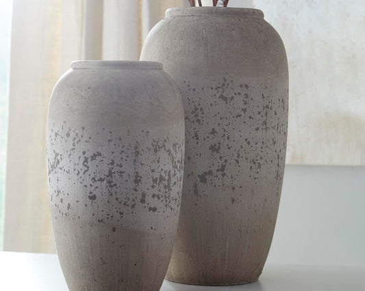 Dimitra Vase Set (2/CN) Signature Design by Ashley®