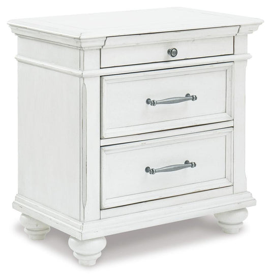 Kanwyn Three Drawer Night Stand Benchcraft®