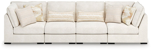 Donelson Creek 4-Piece Sectional Benchcraft®