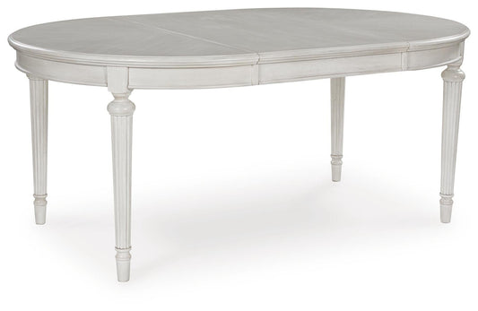Montelaine Oval Dining Room EXT Table Benchcraft®