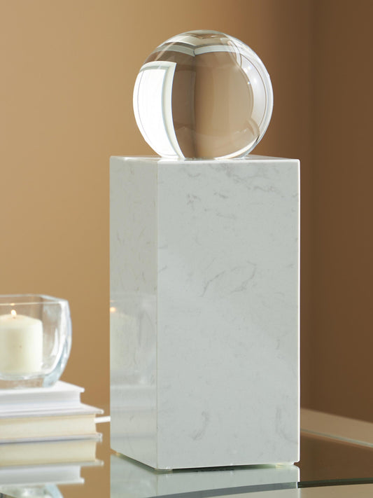 Sellner Sculpture Signature Design by Ashley®