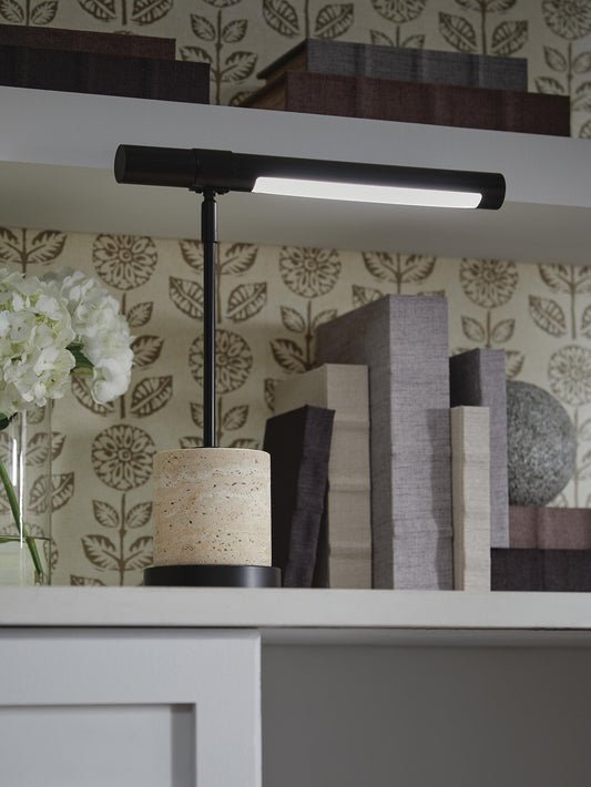 Vinmour Metal Desk Lamp (1/CN) Signature Design by Ashley®