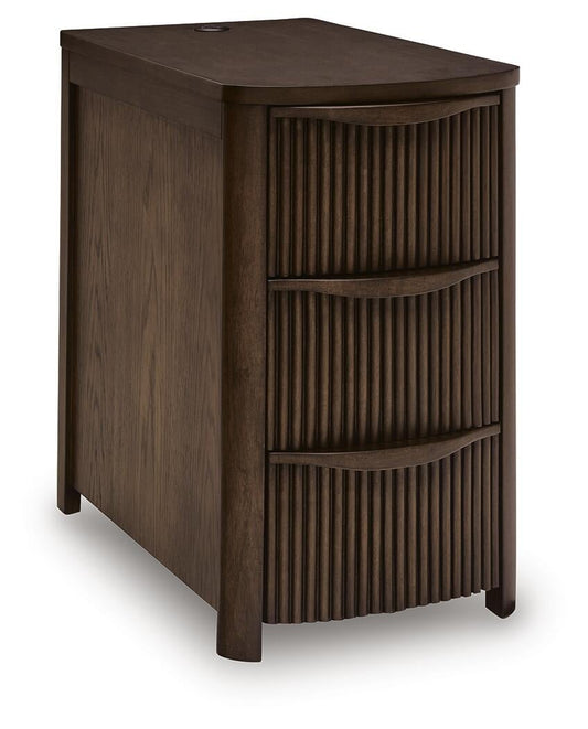 Camdill Chair Side End Table Signature Design by Ashley®