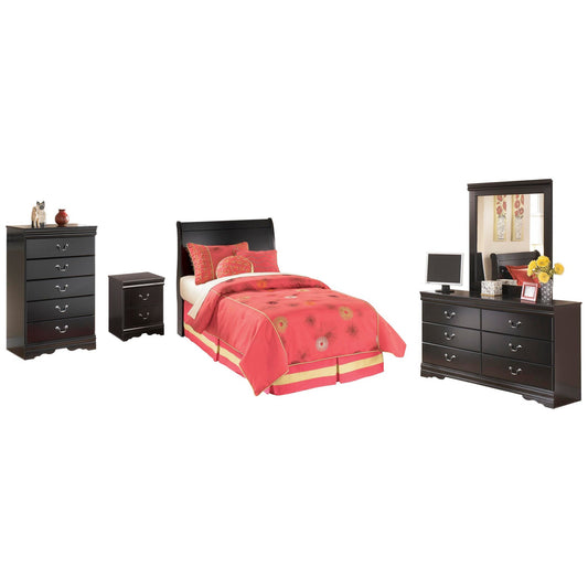 Huey Vineyard Sleigh Headboard Bed With Mirrored Dresser, Chest And Nightstand Signature Design by Ashley®