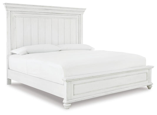Kanwyn Panel Bed, Dresser And Mirror Benchcraft®