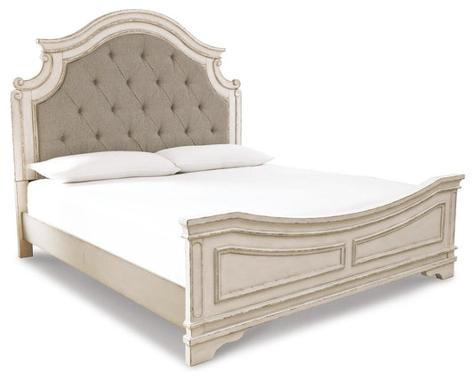 Realyn California Upholstered Panel Bed With Mirrored Dresser Signature Design by Ashley®