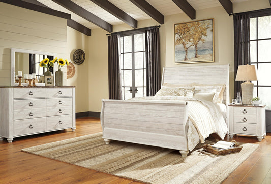 Willowton Sleigh Bed With Mirrored Dresser And Nightstand Signature Design by Ashley®
