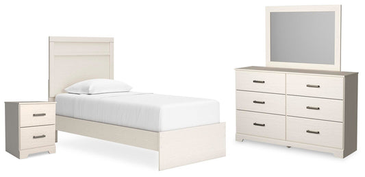 Stelsie Panel Bed With Mirrored Dresser And Nightstand Signature Design by Ashley®