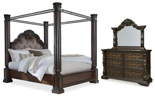 Maylee California Canopy Bed, Dresser And Mirror Signature Design by Ashley®