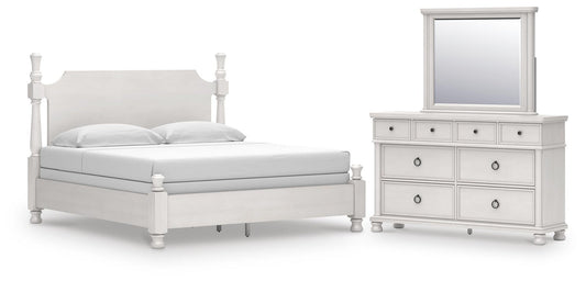 Chadworth Poster Bed, Dresser And Mirror Signature Design by Ashley®