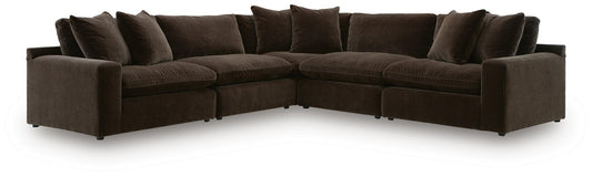 Maxton Heights 5-Piece Sectional Benchcraft®