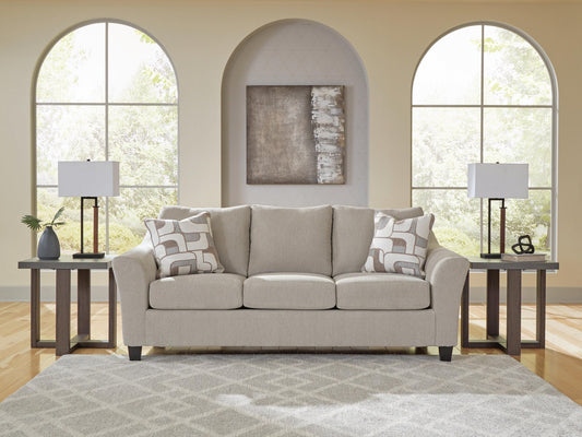 Willarae Sofa Benchcraft®