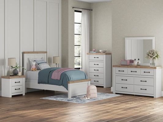 Savonport Panel Bed, Dresser, Mirror, Chest And Nightstand Benchcraft®