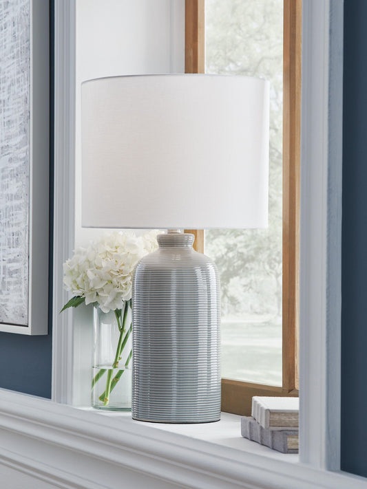 Wimlow Ceramic Table Lamp (1/CN) Signature Design by Ashley®