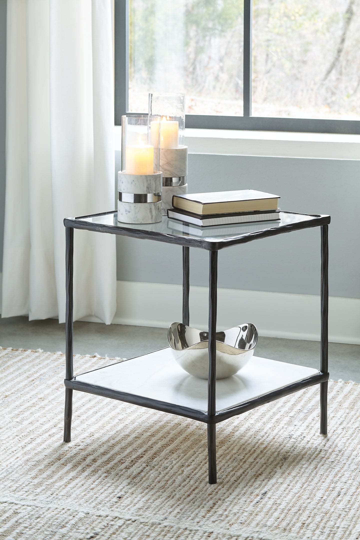 Ryandale Accent Table Signature Design by Ashley®
