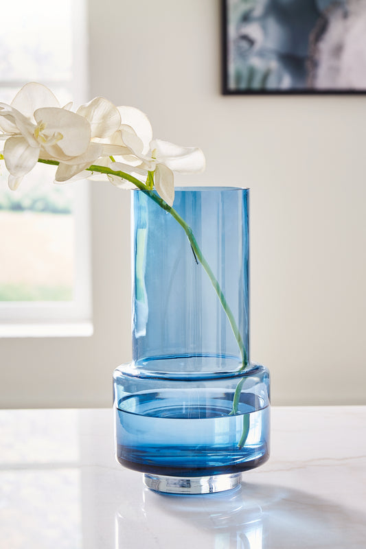 Bealen Vase Signature Design by Ashley®