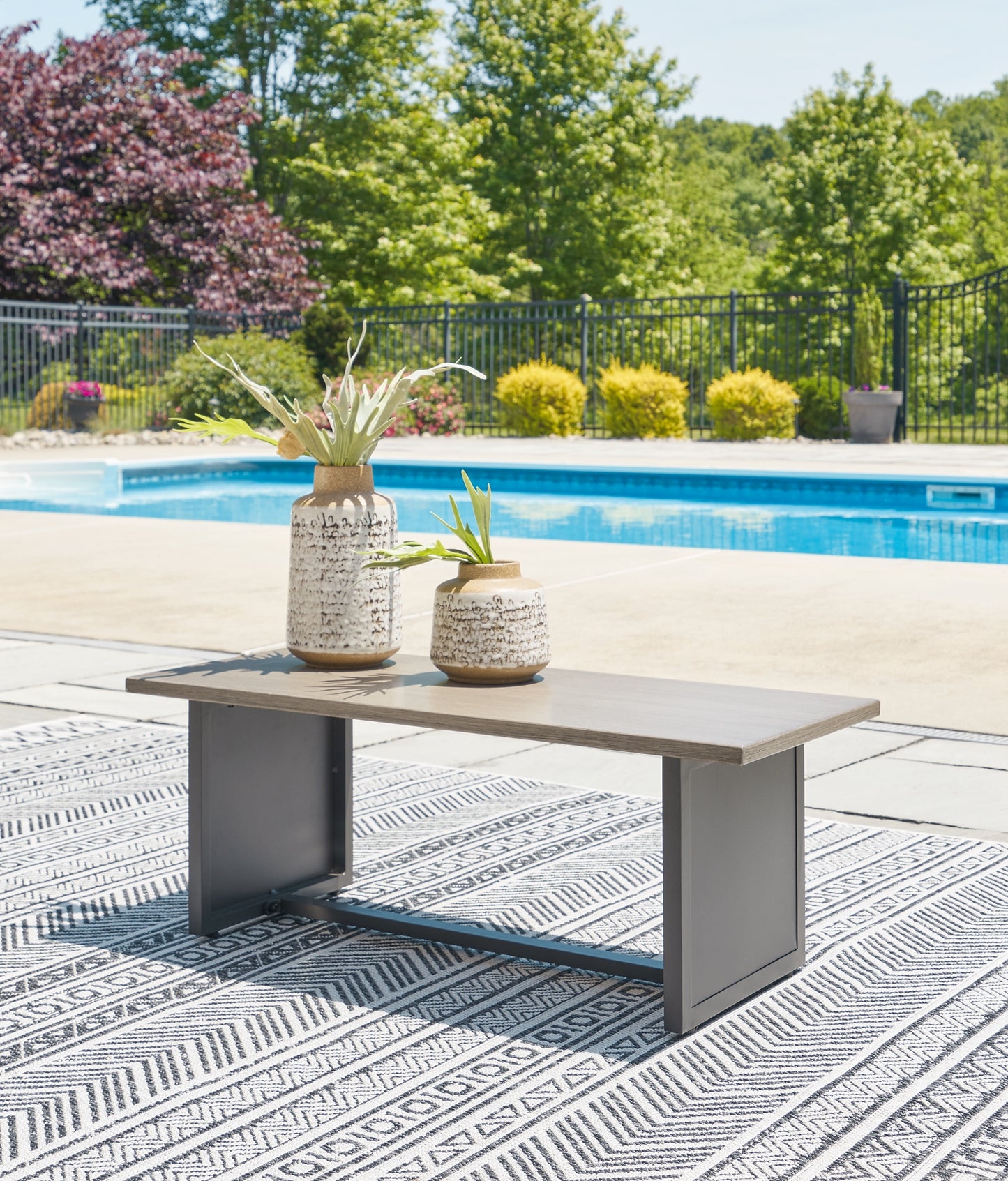 Bree Zee 4-Piece Outdoor Sectional with End Table Signature Design by Ashley®