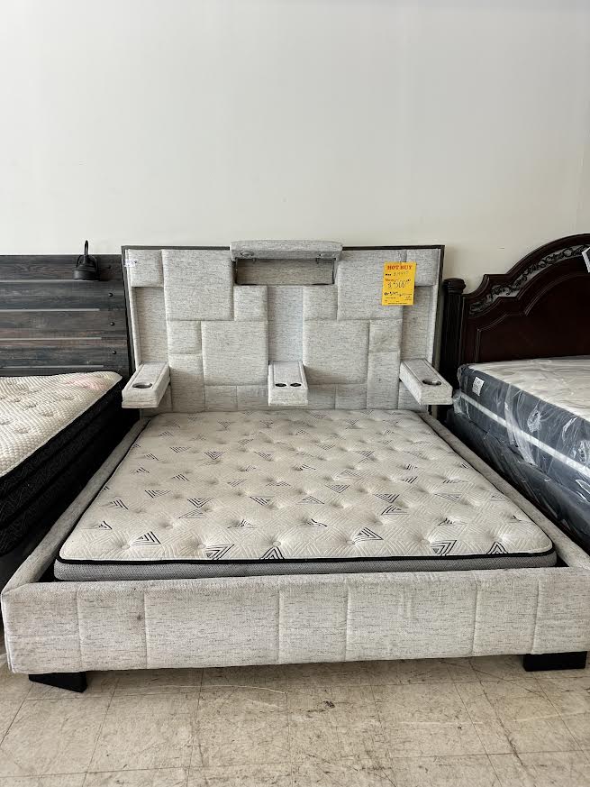 Used White King Bed Only Trading Post