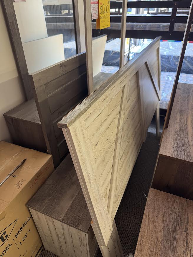 New White Panel King Bedroom Set Trading Post