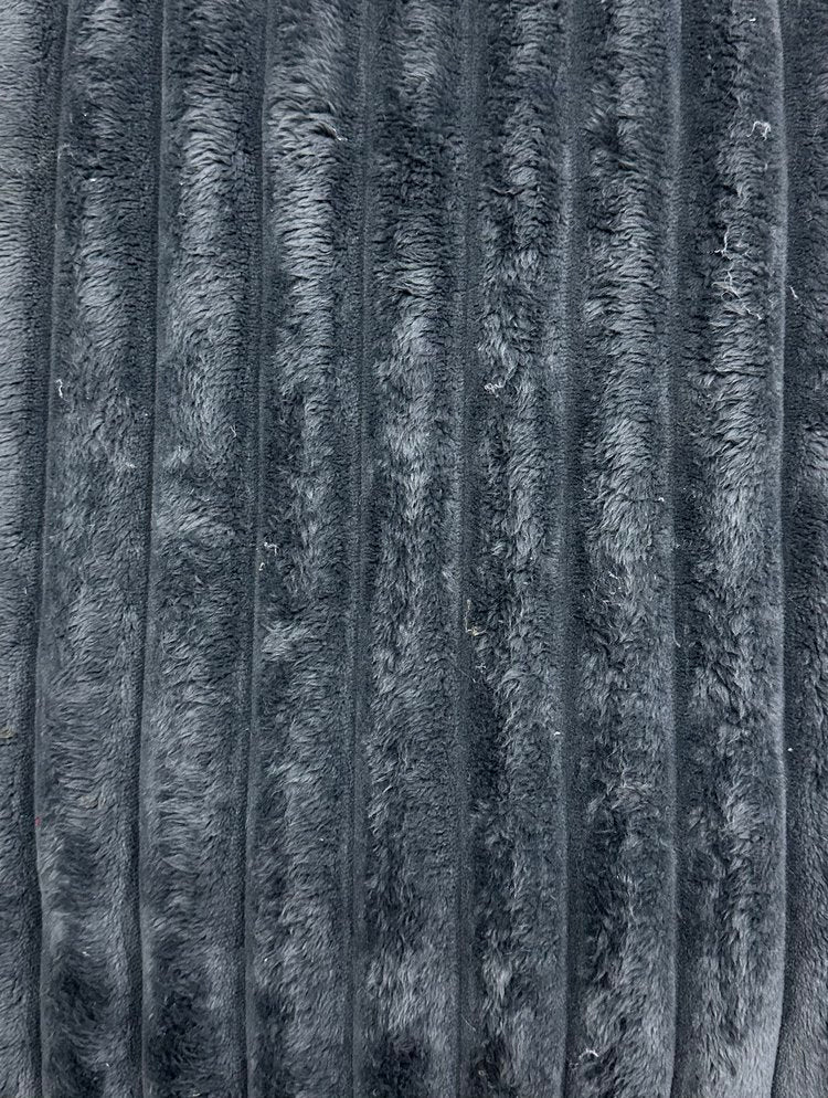 Ragnar Gray Sofa, Loveseat, and Lounger Classic Furniture MFG