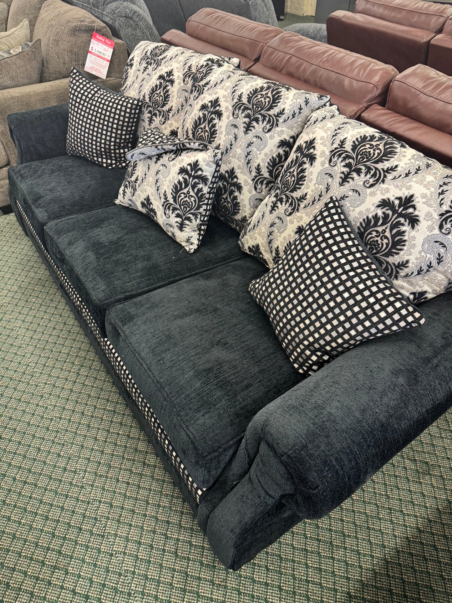 New Classic Black Sofa and Loveseat Trading Post