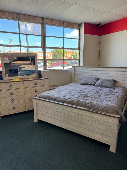 Used Willowton King Bedroom Set Trading Post