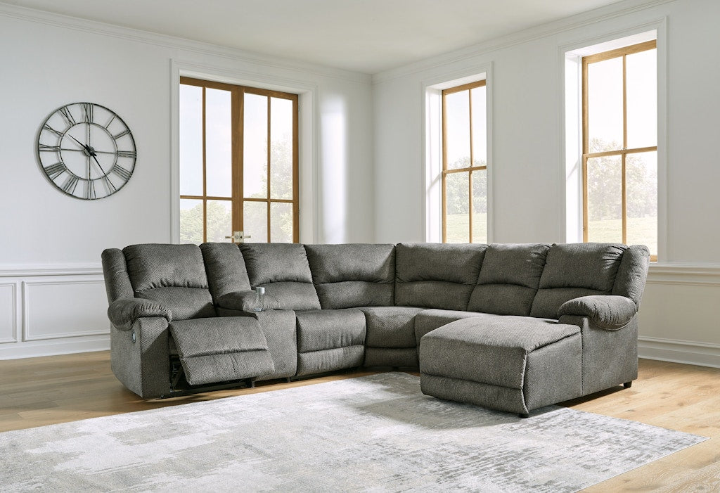 Benlocke Sectional with Recliners Ashley Furniture