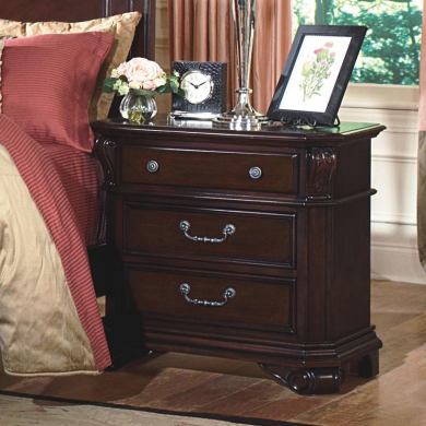 Emilie Queen Bedroom Package New Classic Furniture