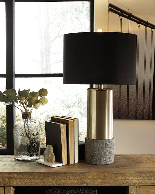 Jacek Metal Table Lamp (2/CN) Signature Design by Ashley®
