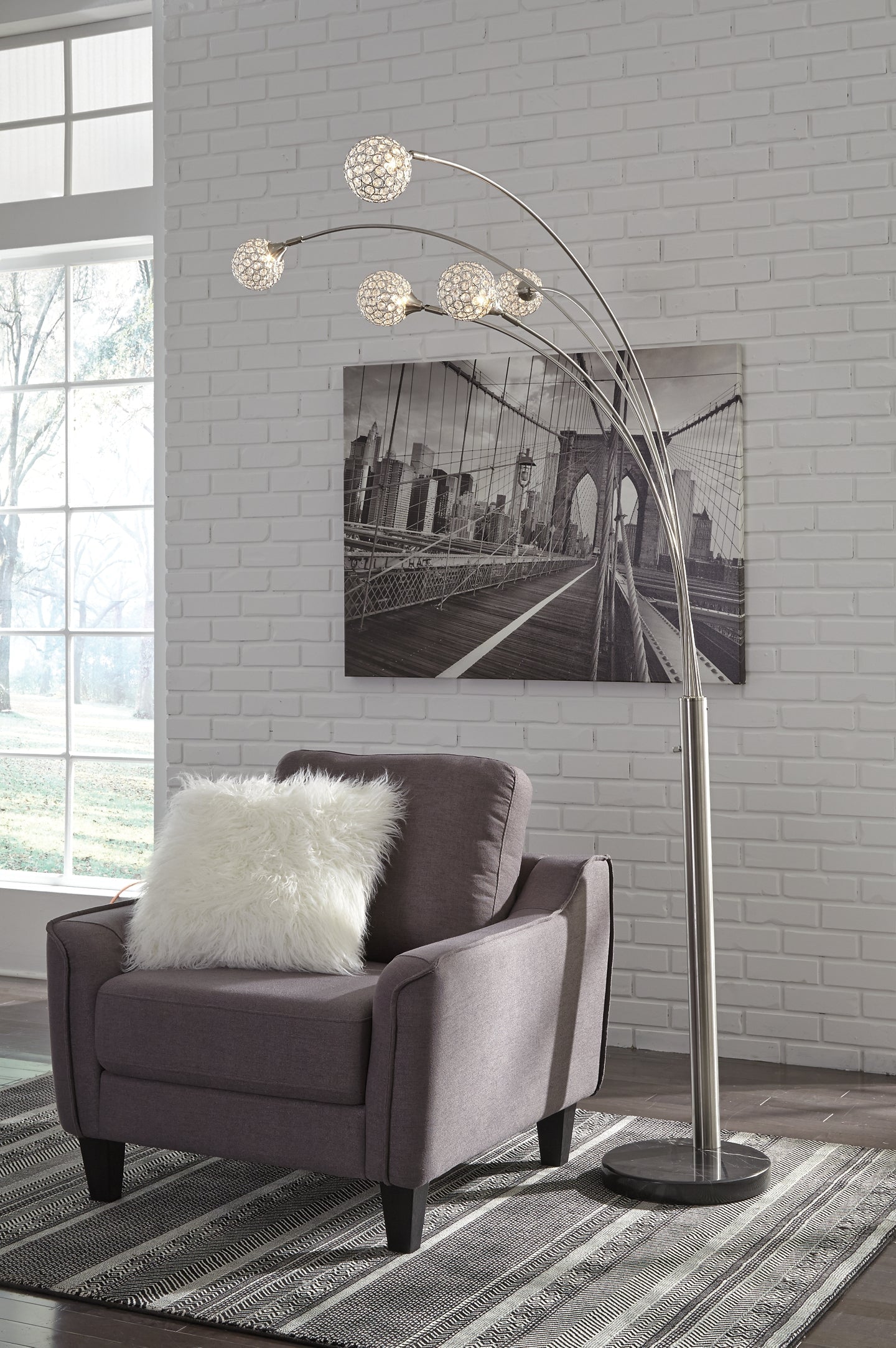 Winter Metal Arc Lamp (1/CN) Signature Design by Ashley®