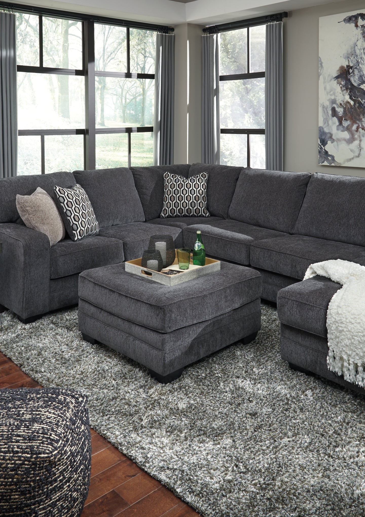 Tracling Oversized Accent Ottoman Benchcraft®