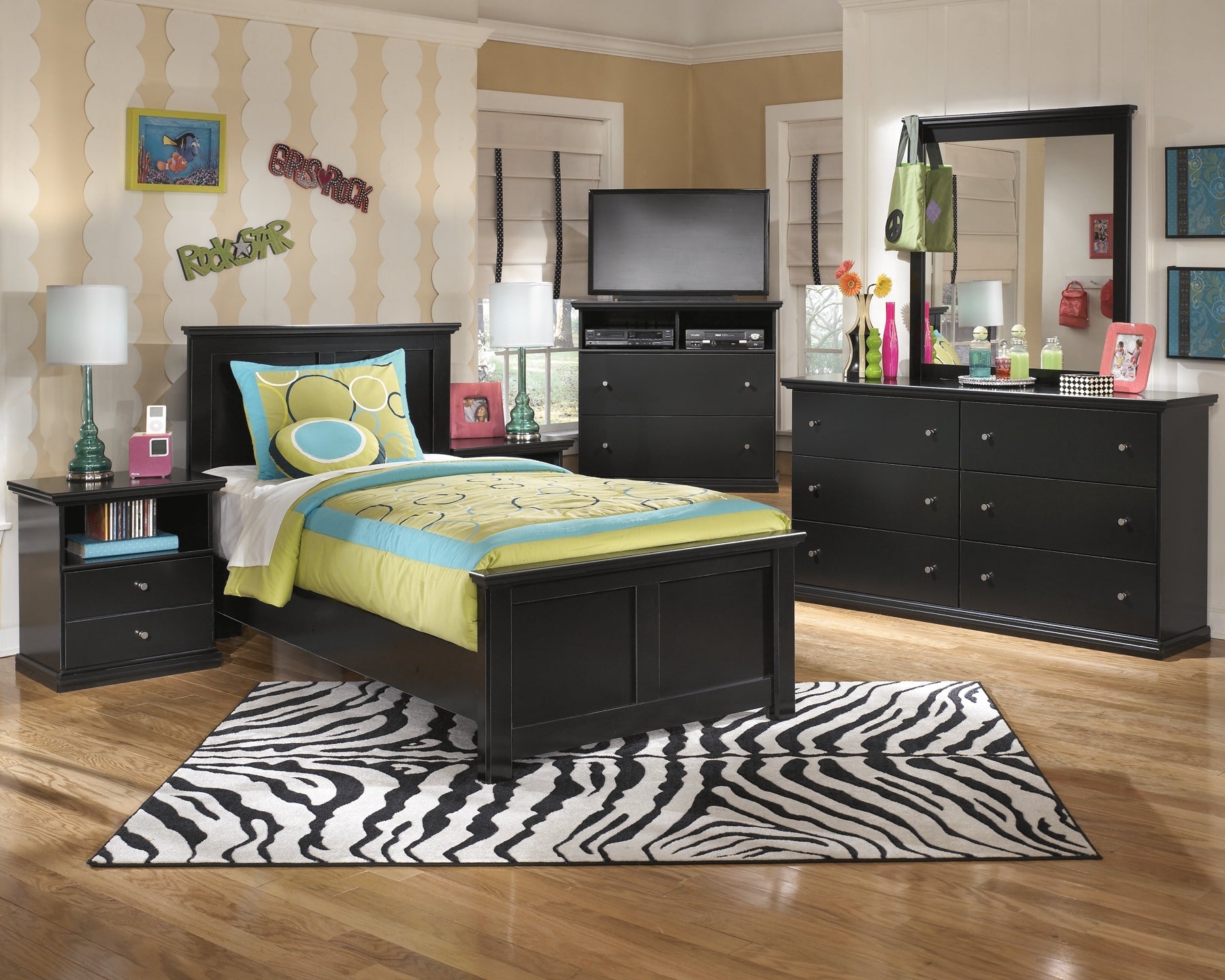 Maribel Six Drawer Dresser Signature Design by Ashley®
