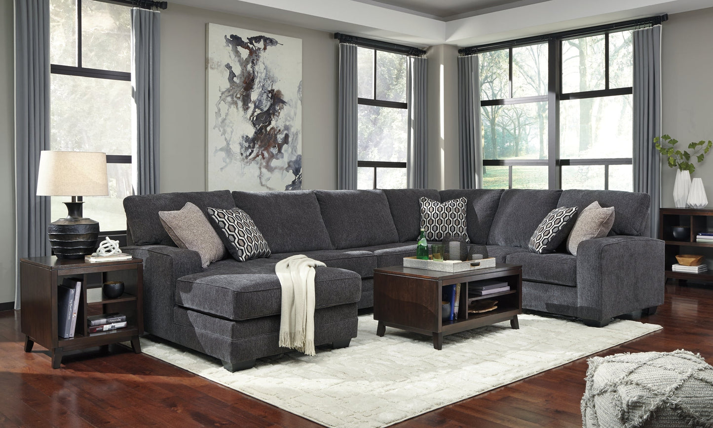 Tracling 3-Piece Sectional with Chaise Benchcraft®
