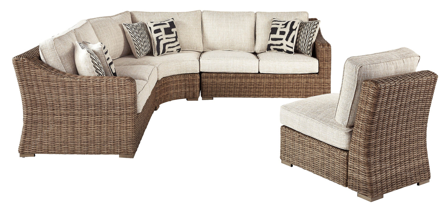 Beachcroft 4-Piece Outdoor Seating Set Signature Design by Ashley®