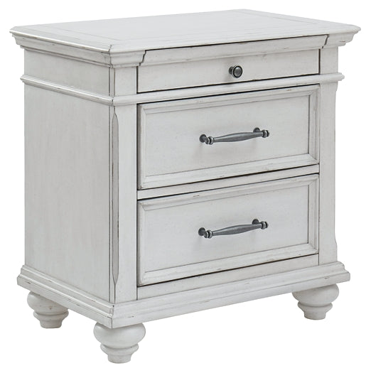 Kanwyn Three Drawer Night Stand Benchcraft®