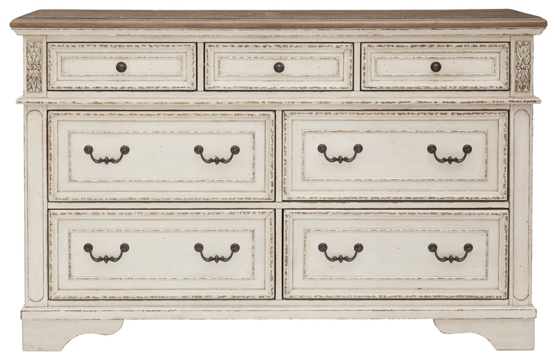 Realyn Dresser Signature Design by Ashley®