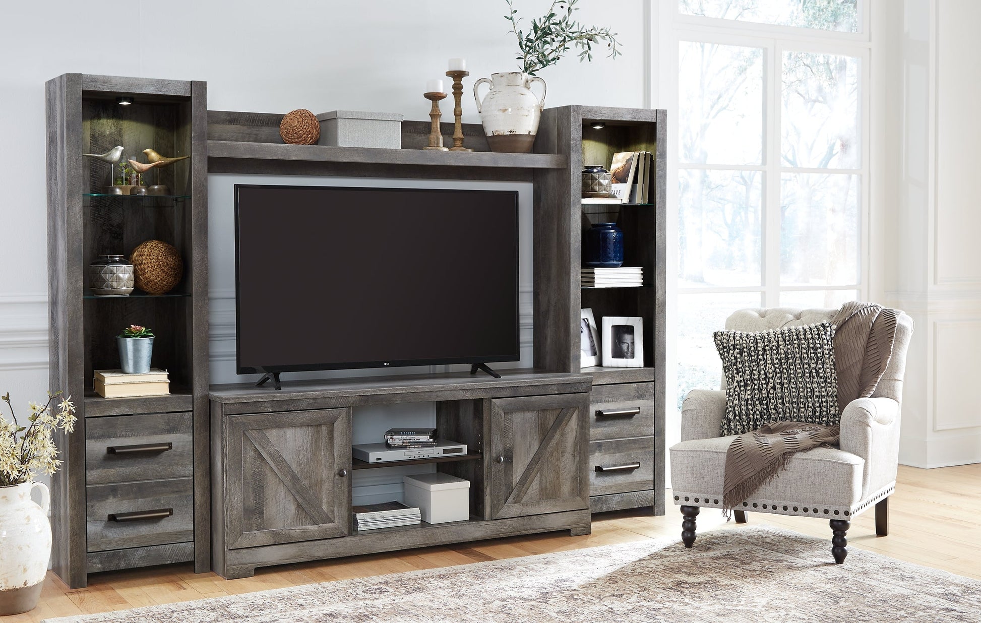 Wynnlow 4-Piece Entertainment Center Signature Design by Ashley®